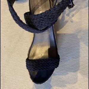 Stuart Weitzman AlexLo Wedges